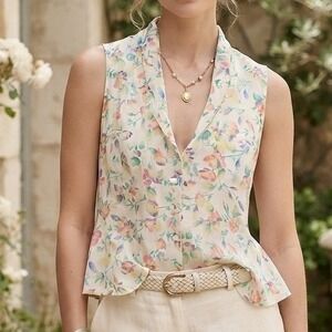 vtg Victoria Secret gold label Floral top old money romantic feminine chiffon